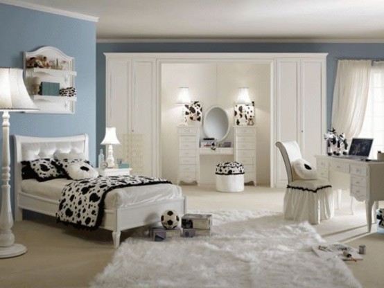 gorgeous-classic-girl-bedroom-with-contemporary-upholstery-554x416