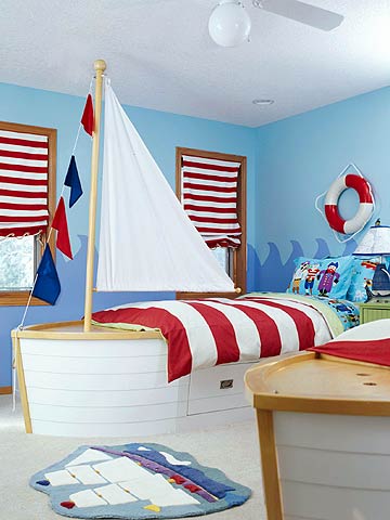 happy-pirate-themed-boy-room